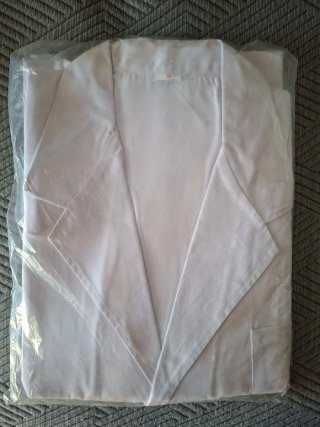 Bata Blanca Talla 58