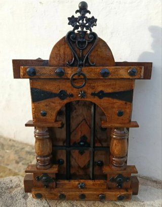 Reja Decorativa de Madera y Forja