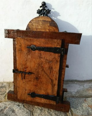 Reja Decorativa de Madera y Forja