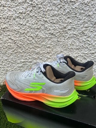 Zapatillas Skechers Aeros Spark Talla 42