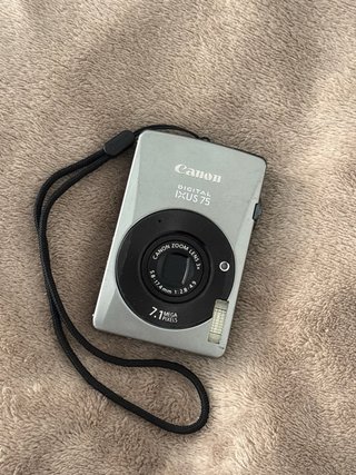 Canon IXUS 75 Cámara Digital Plata