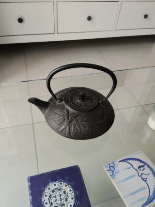 Tetera de hierro
