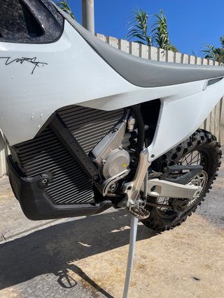 STARK VARG EX Moto Eléctrica