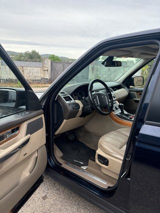 Land Rover Range Rover Sport 2011