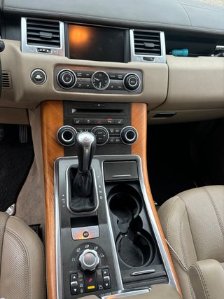 Land Rover Range Rover Sport 2011