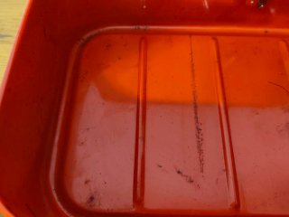 Caja metálica Vintage para limpieza de calzado