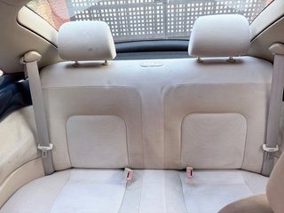 Volkswagen Beetle 2005