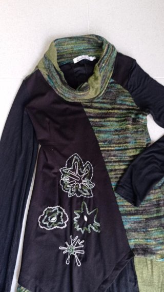 Vestido Patchwork Verde y Negro.tipo Desigual