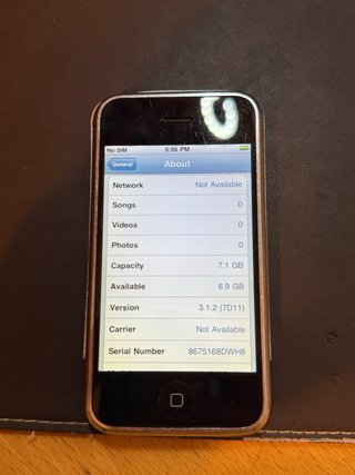 iPhone 2G 8GB Apple