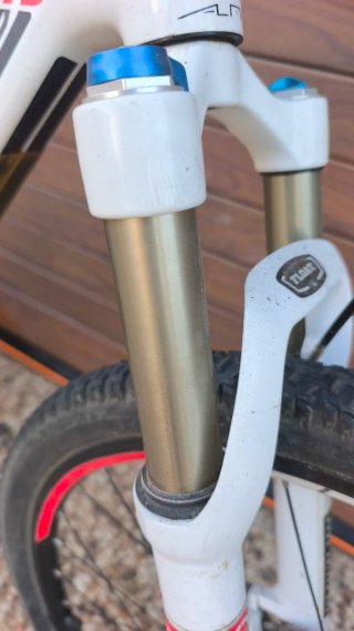 Bicicleta de Montaña Orbea Alma Carbono
