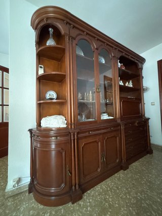 Mueble Aparador de Madera Maciza