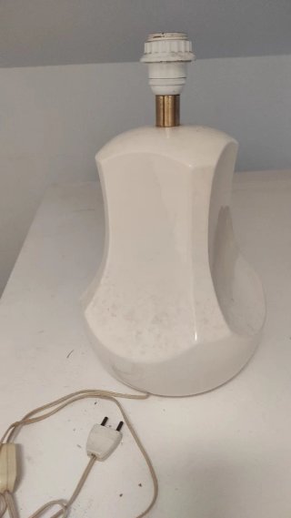 Lámpara cerámica azul y blanca