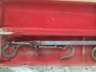 Balanza Romana Antigua con Estuche