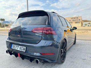 VOLKSWAGEN GOLF GTI PERFORMANCE
