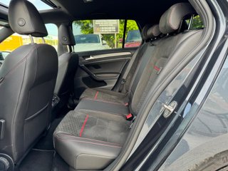 VOLKSWAGEN GOLF GTI PERFORMANCE