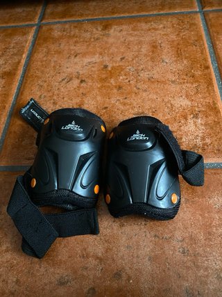 Patines en línea con set de protecciones