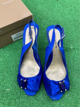 Zapatos de Fiesta Menbur Azulón. T 40