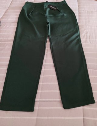Pantalones Verdes tela