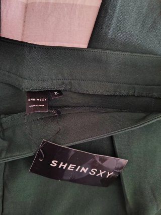 Pantalones Verdes tela