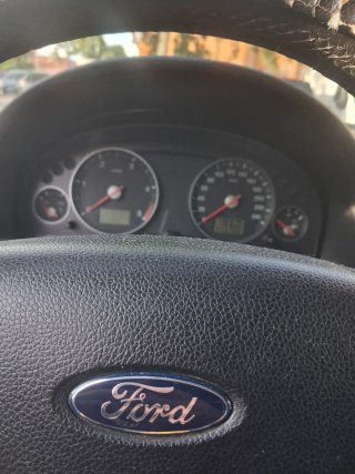 Ford titanium 2005