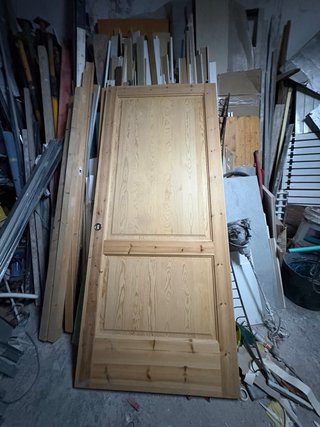 Puerta Corredera de Madera de Pino
