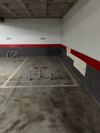 Parking de garaje en teatinos