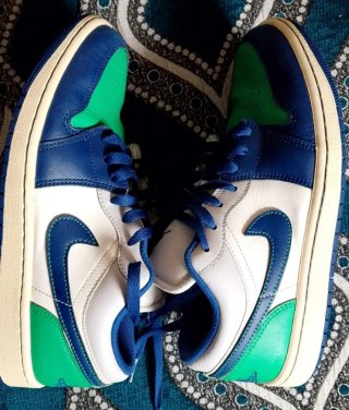 Zapatillas Jordan Azul, Verde y Blanco