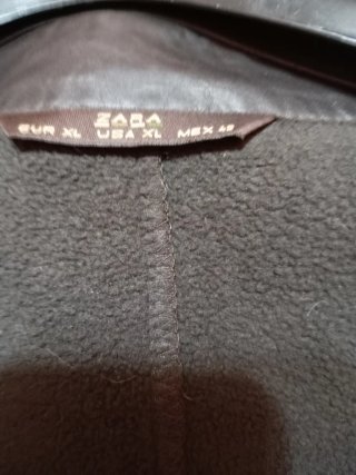 Chaqueta de piel marrón de hombre