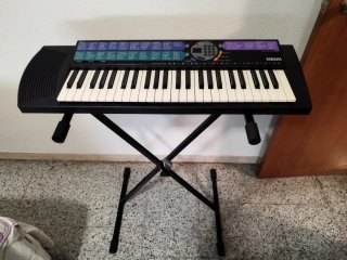 Teclado Yamaha PSR-73