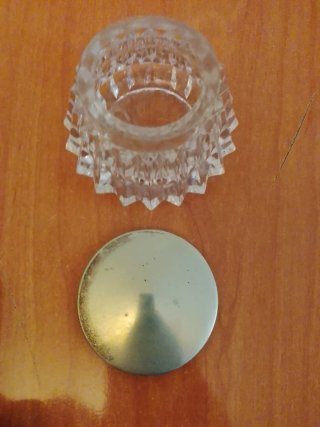 Caja de cristal antigua