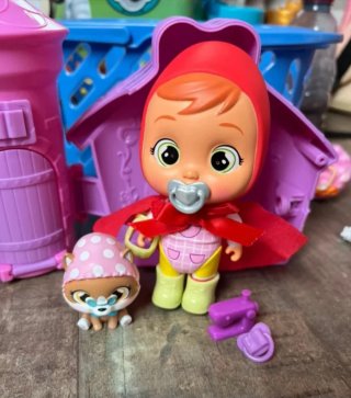Bebés Llorones Caperucita Roja Scarlet