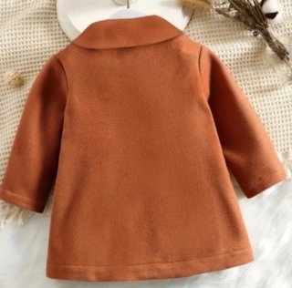 Abrigo infantil marrón