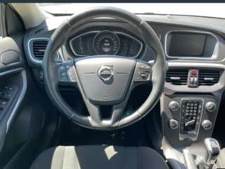 Volvo V40 2017