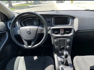 Volvo V40 2017