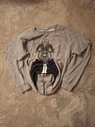 Sudadera Benetton Estampado Moto Gris