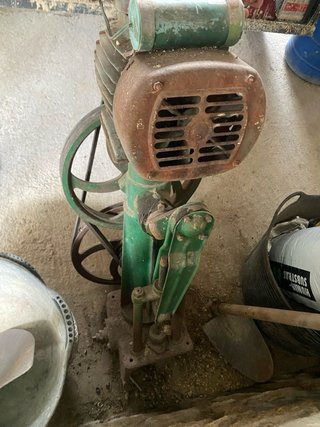 Bomba de pozo con motor eléctrico