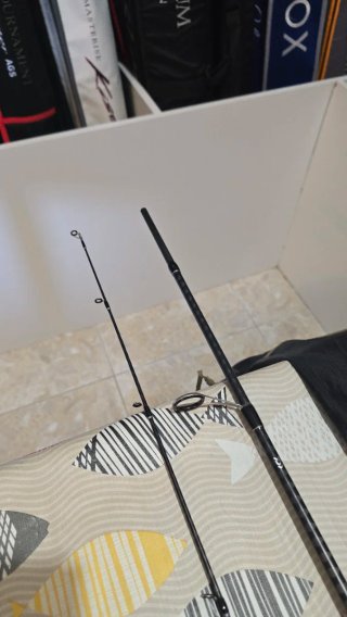 CAÑA DAIWA LEGALIS SEA BASS 820HMH 240
