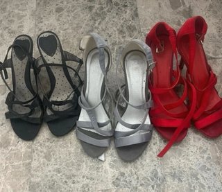 Lote de 3 pares de sandalias de tacón