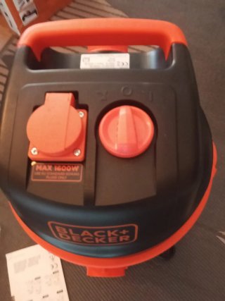 Aspirador Industrial Black+Decker BXVC30XTDE