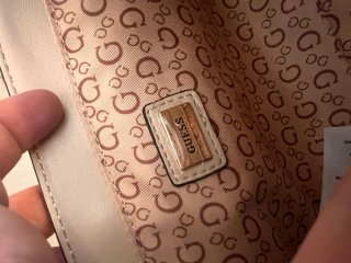 Bolso Bandolera Guess Beige