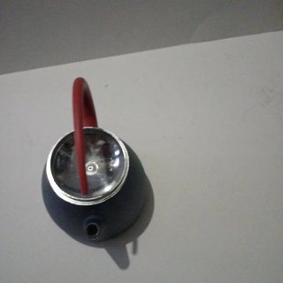 Tetera o cafetera de Diseño Azul y Roja