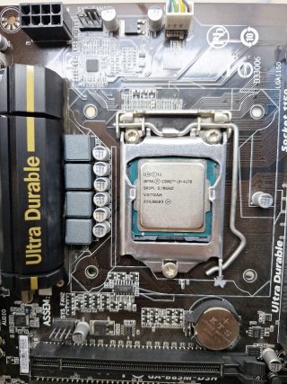 Placa Base Gigabyte GA-B85M-D3H