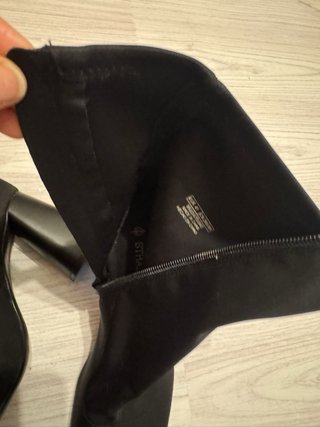 Botines negros de Stradivarius poco usados