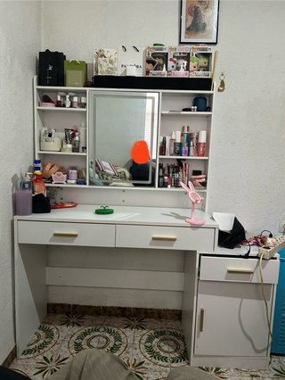 Toeletta per trucco bianco