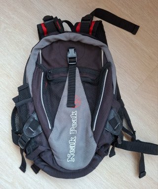 Mochila Neak Peak pequeña montaña