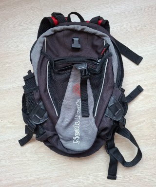 Mochila Neak Peak pequeña montaña