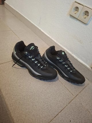 Nike Terra Kiger 10 y Air Max