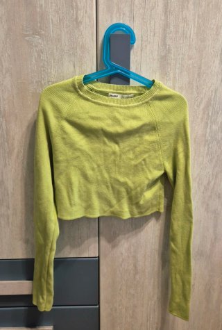 Crop top manga larga verde lima Pull&Bear