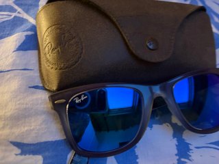 Occhiali da sole Ray-Ban edizione limitata
