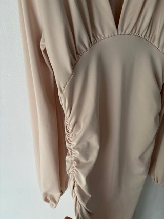 Vestido largo beige